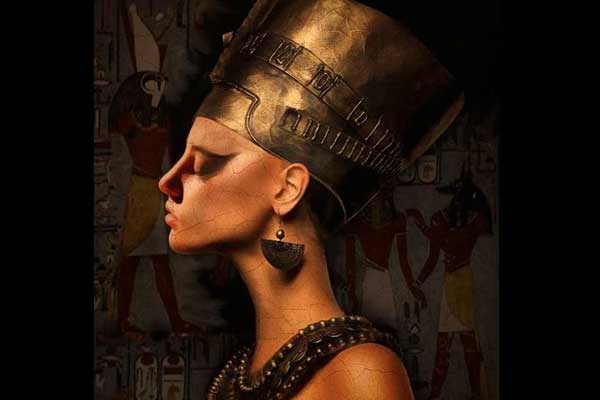 Phát hiện thứ hiện đại bất ngờ trong mộ nữ pharaoh đầu tiên của Ai Cập-2