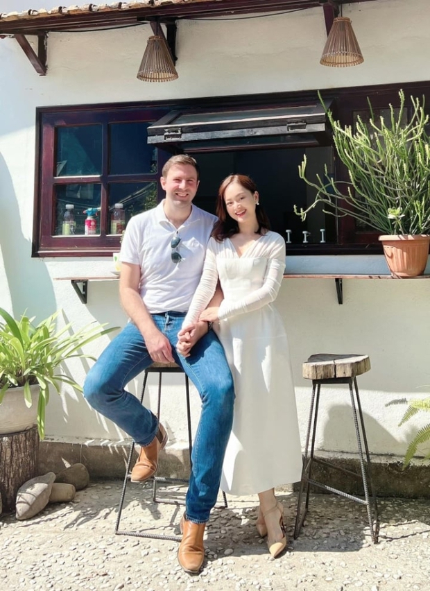 Diễn viên Lan Phương mang bầu lần 2: Vật vã ốm nghén nặng, không thể ôm người thân vì lý do này-4