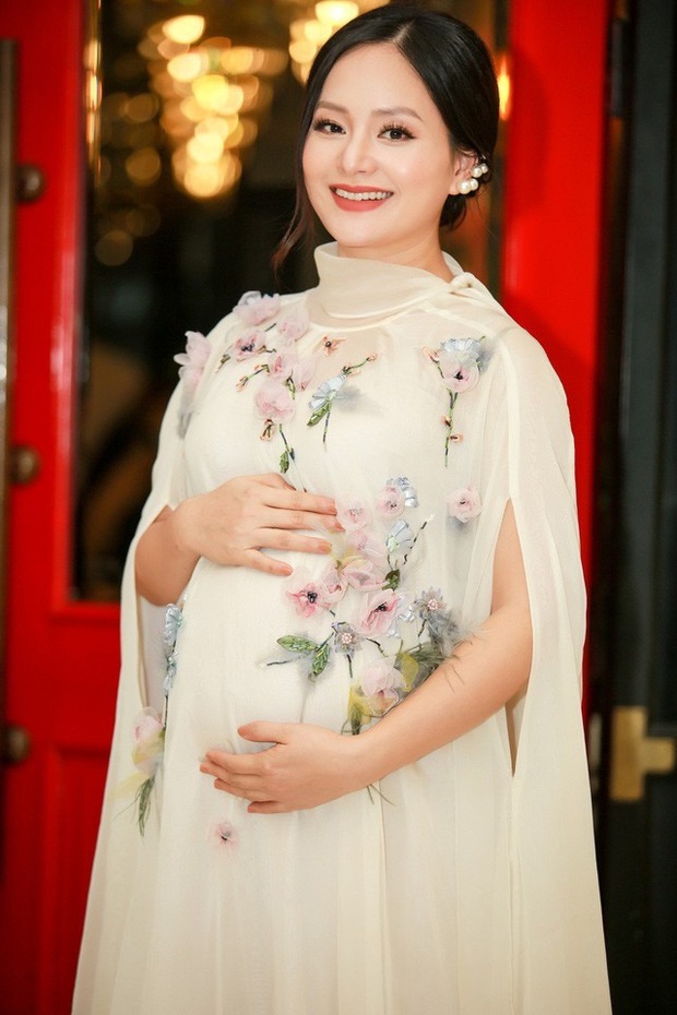 Diễn viên Lan Phương mang bầu lần 2: Vật vã ốm nghén nặng, không thể ôm người thân vì lý do này-1