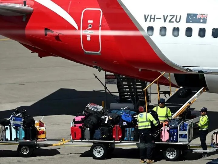 Which suitcases are prone to damage when checked in by plane?-1