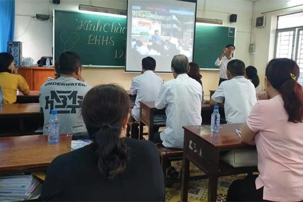 Vụ cô giáo bạo hành trẻ 15 tháng: Chuyển toàn bộ trẻ đang học sang trường công-2