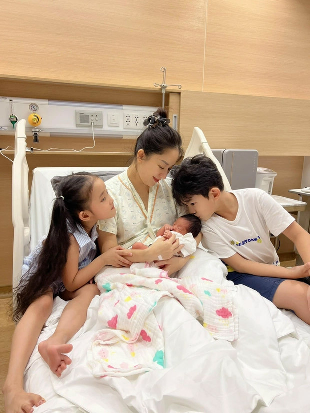 Khánh Thi tiết lộ nguyên nhân bị trầm cảm, liên quan đến một việc từ lúc bầu đến khi sinh nở-1