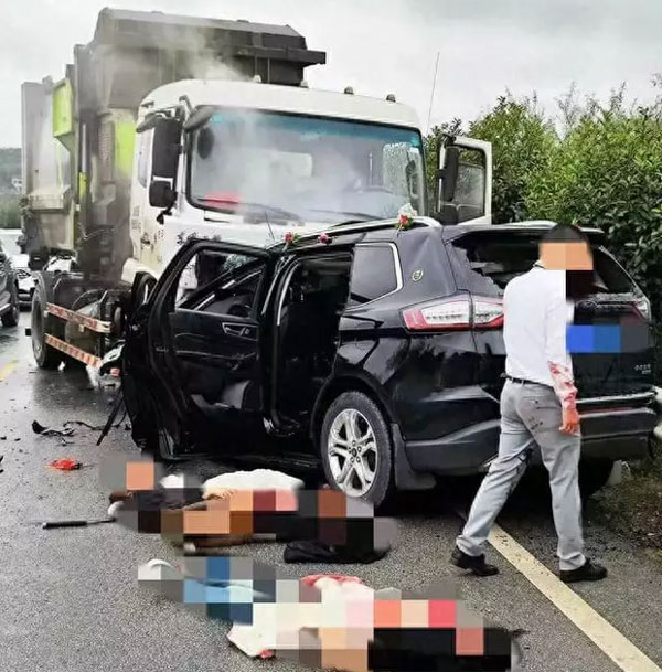 Xe cưới bất ngờ lao thẳng vào xe chở rác khiến cô dâu chú rể cùng 4 người khác tử vong thương tâm-1