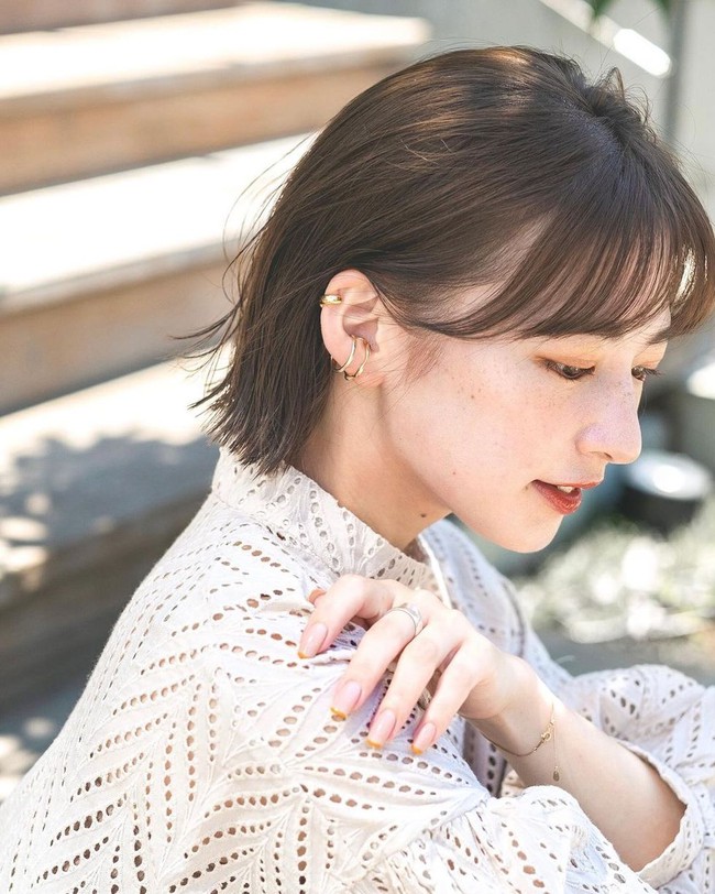 Những kiểu tóc mùa thu đông hack tuổi cực khéo, tạo nét thanh tú cho gương mặt-1