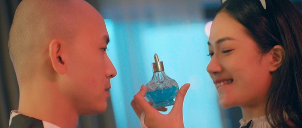 Phim Việt xuất hiện tân binh nóng bỏng còn diễn hay lấn át nữ chính, diện mạo ngoài đời xinh hơn cả trên phim-5