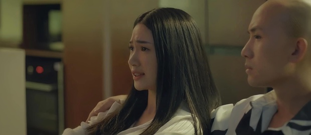 Phim Việt xuất hiện tân binh nóng bỏng còn diễn hay lấn át nữ chính, diện mạo ngoài đời xinh hơn cả trên phim-2