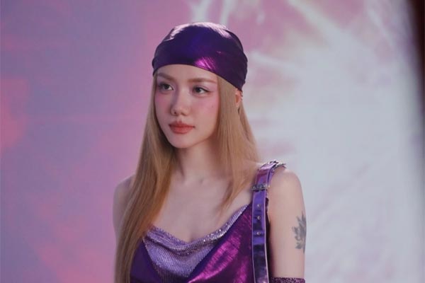 Tóm gọn Phương Ly - Andree hẹn hò, hôn nhau trên bãi biển Phú Quốc-16