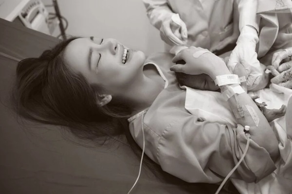 Nhã Phương sinh con trai-2