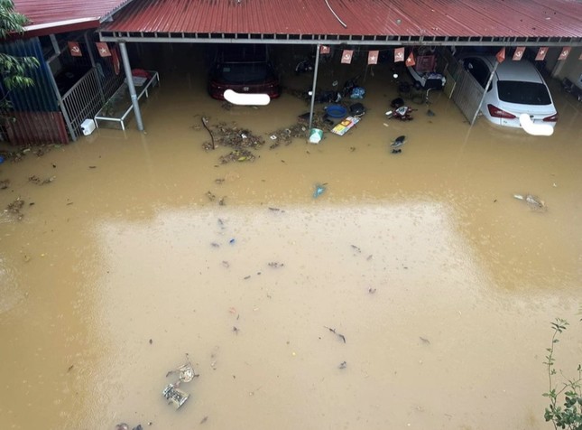 Ngập lụt, sạt lở nghiêm trọng ở Yên Bái, 2 người thiệt mạng-6