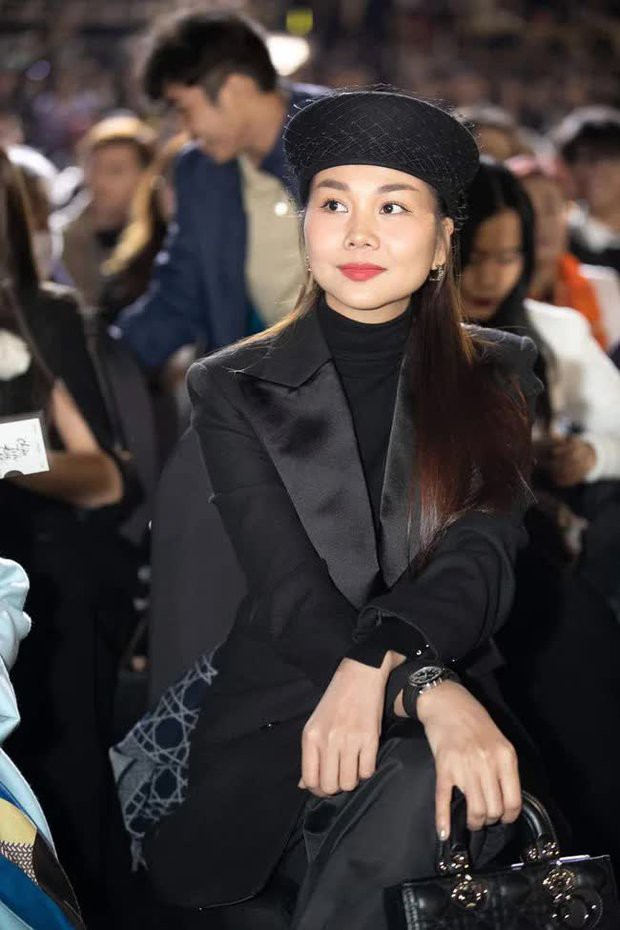 Ông xã Thanh Hằng là nhạc trưởng show Hà Anh Tuấn, lí do cô tham dự concert hóa ra không phải chỉ vì bạn thân?-4