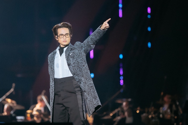 Ông xã Thanh Hằng là nhạc trưởng show Hà Anh Tuấn, lí do cô tham dự concert hóa ra không phải chỉ vì bạn thân?-1