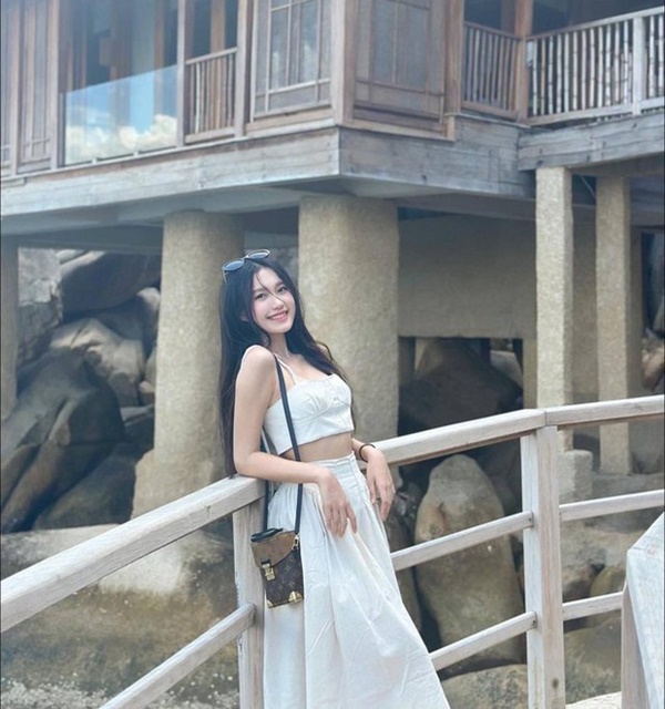 Thân thế ít người biết của vợ sắp cưới Đoàn Văn Hậu: Tiểu thư Hà Thành nức tiếng, sở hữu BST hàng hiệu khủng-4