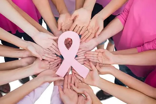 8 dấu hiệu cảnh báo khả năng có khối u đang phát triển trong ngực-1