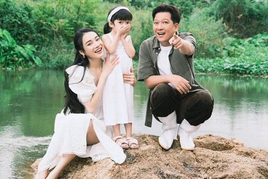 5 năm hôn nhân viên mãn của Nhã Phương - Trường Giang
