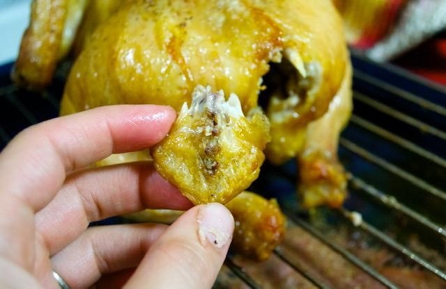 Bộ phận trên con gà nhiều người khoái khẩu nhưng lại là kho chứa mầm bệnh-2