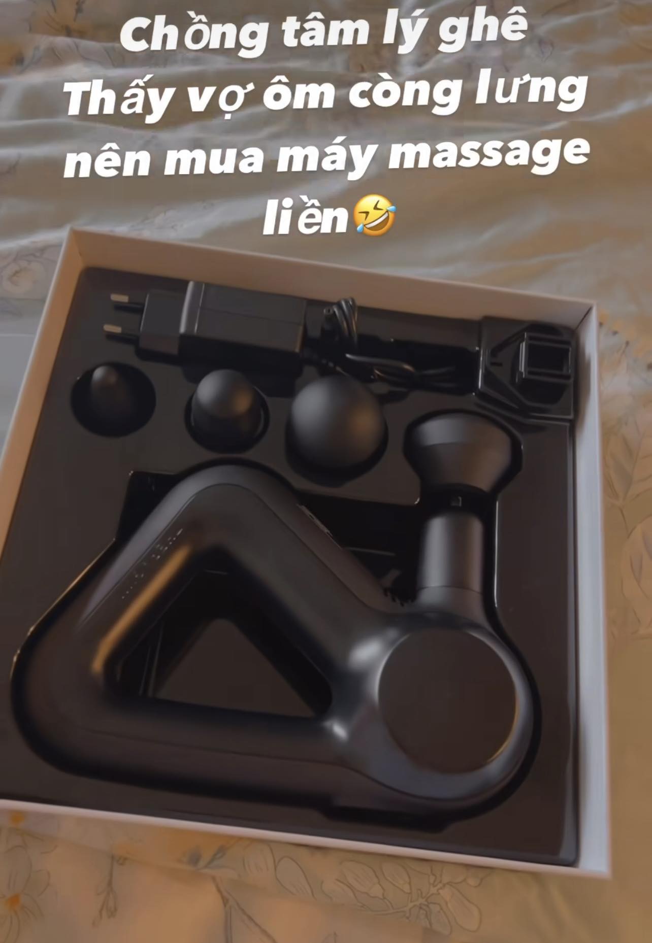 Minh Hằng gặp vấn đề sức khỏe sau sinh, ông xã lập tức có động thái thể hiện sự cưng chiều-1