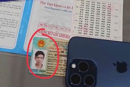 Người nhận giải Jackpot không đeo mặt nạ trúng tiếp Jackpot 2 của Vietlott?