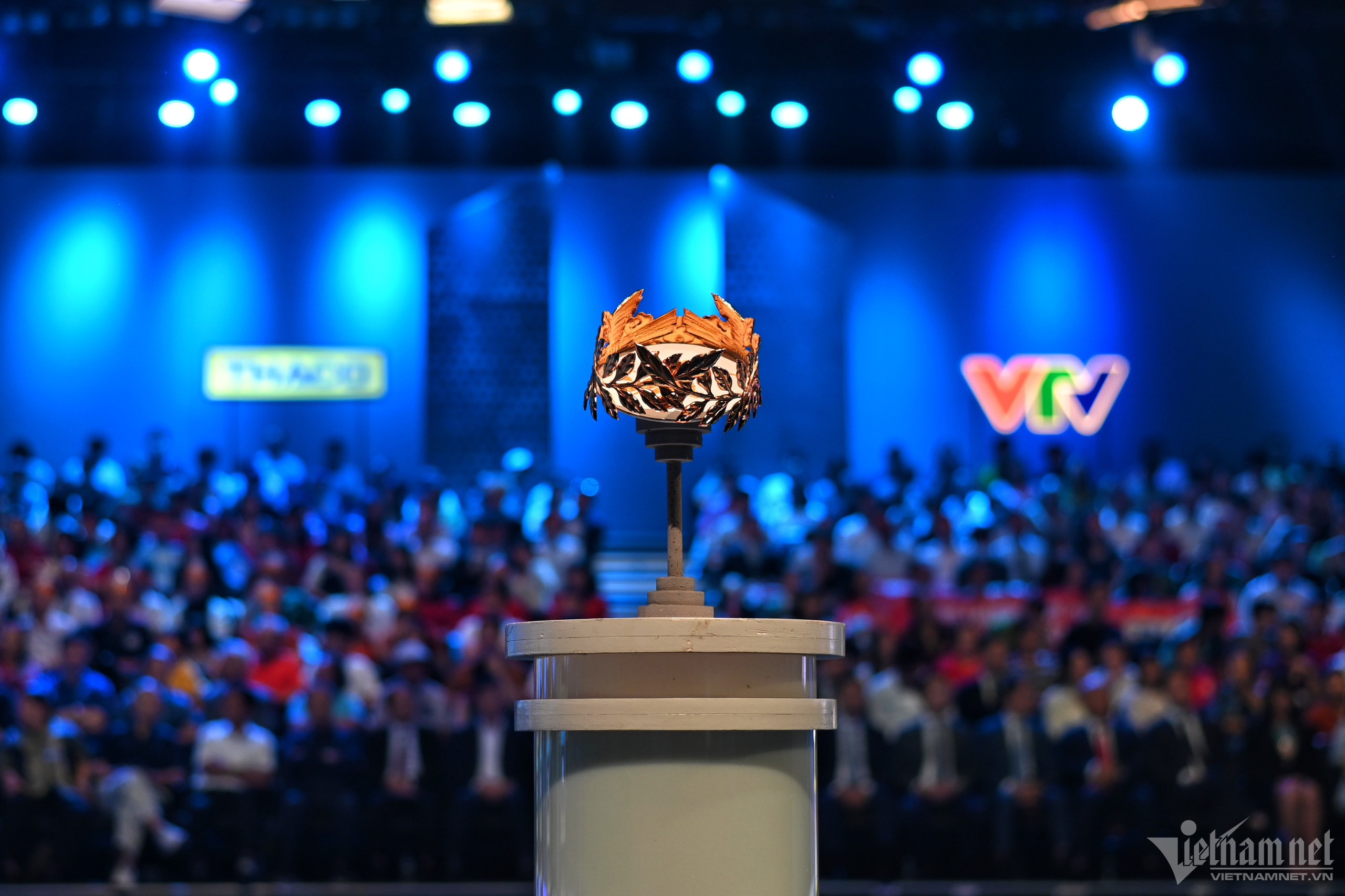 Thắng nghẹt thở, Xuân Mạnh giành vòng nguyệt quế Đường lên đỉnh Olympia-6