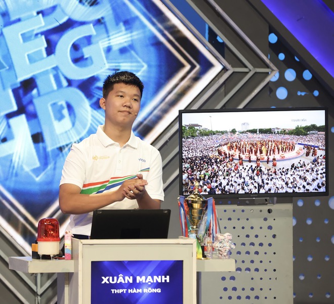 Phỏng vấn NÓNG Quán quân Olympia 2023: Nói gì về kế hoạch du học và khoảnh khắc bị đối thủ dẫn điểm?-5