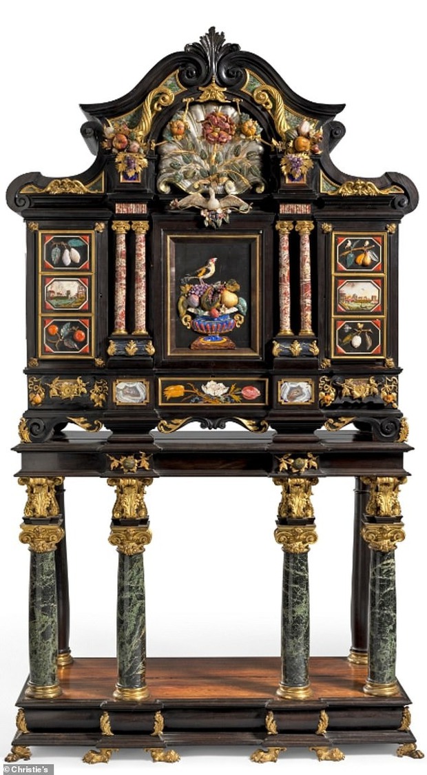 Cận cảnh bộ sưu tập báu vật của gia tộc Rothschild giàu bậc nhất thế giới, đấu giá dự kiến thu về 731 tỷ VNĐ-9