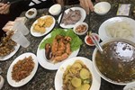 Vụ bữa ăn 800.000 đồng: HLV Bùi Xuân Hà trả lại tiền cho vận động viên-2