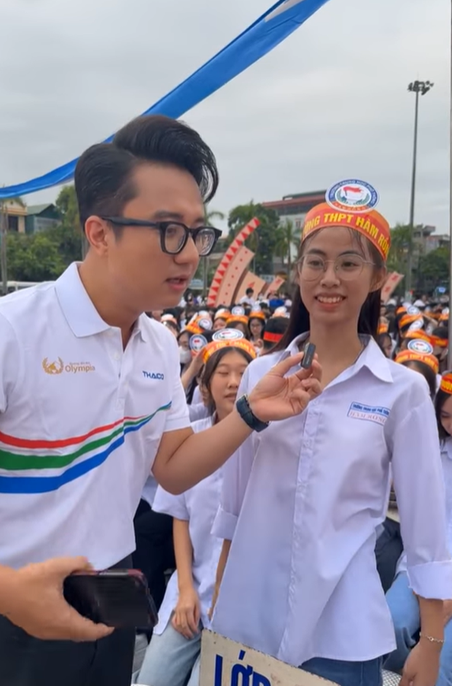 Bạn gái thân của Xuân Mạnh tiết lộ lý do không ra Hà Nội cổ vũ, MC nói 1 câu khiến tất cả cười ồ-2