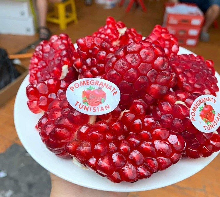 Giống lựu ngon nhất thế giới từng có giá đắt đỏ, giờ bán đầy chợ với giá rẻ giật mình”-1