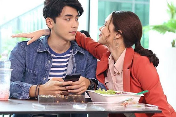 Xin chồng 300 ngàn mua váy bầu không được, tôi bán 6 chỉ vàng để mua sắm rồi bỏ về ngoại-1