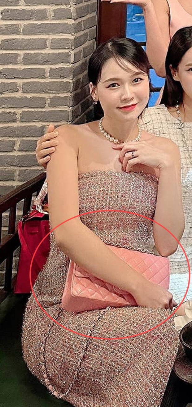 Sao nữ Vbiz đính hôn với chồng giấu mặt: Liên tiếp vướng nghi vấn mang bầu, lên xe hoa vào cuối năm nay-6