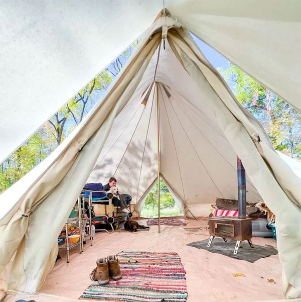 2 năm tiết kiệm 1,2 tỷ đồng nhờ ở lều, bà mẹ bỏ việc vì không cần tiền nữa-1