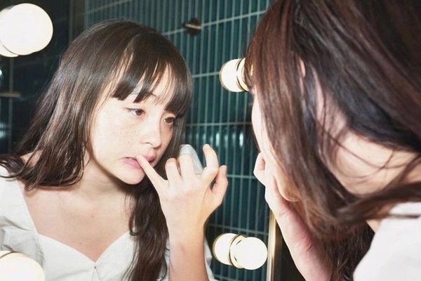 Ung thư rất dễ ngụy trang” dưới hình dạng của 4 loại mụn này-2