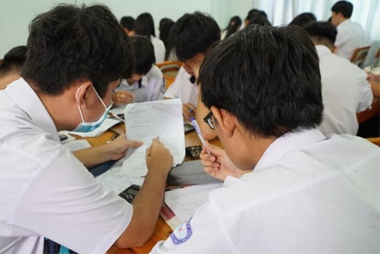 TPHCM: Hiệu trưởng đề xuất dạy 9 tiết/ngày, nghỉ học thứ bảy