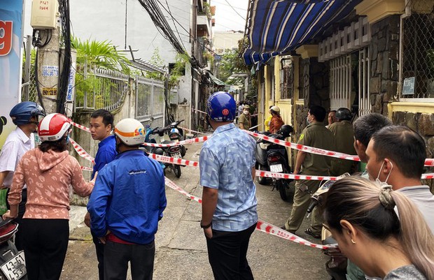 Hàng xóm nghẹn ngào kể lại vụ cháy kinh hoàng ở Đà Nẵng: Phá cổng cứu được 3 người, còn 2 cháu bé thì không qua khỏi-4