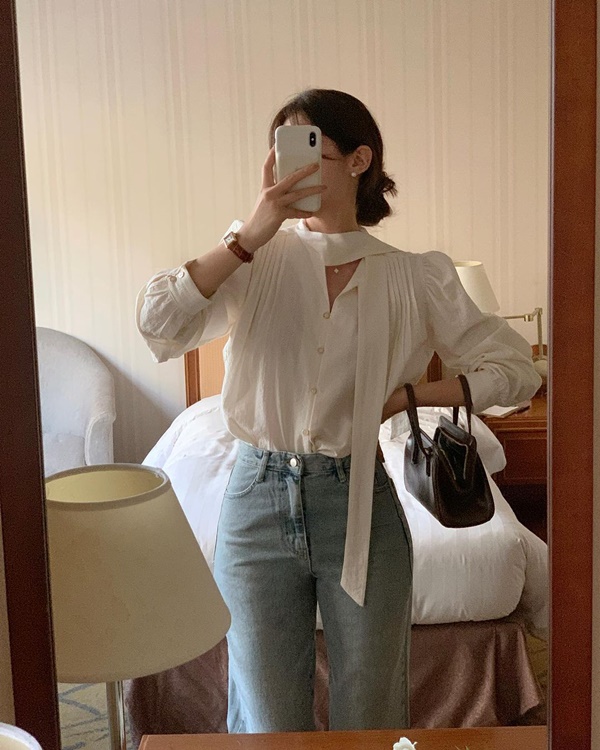 9 công thức diện áo blouse buộc dây điệu đà cho mùa thu-1