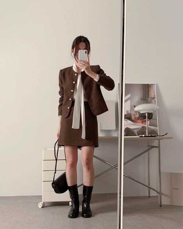 9 công thức diện áo blouse buộc dây điệu đà cho mùa thu-5