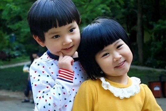 Tính cách của trẻ được thừa hưởng từ bố hay mẹ? Câu trả lời khiến nhiều phụ huynh phải thay đổi cách dạy con