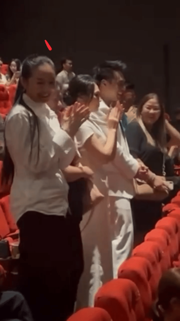 Mỹ Tâm mượn cớ tỏ tình với Mai Tài Phến ngay giữa sự kiện, phát tín hiệu công khai chăng?-1