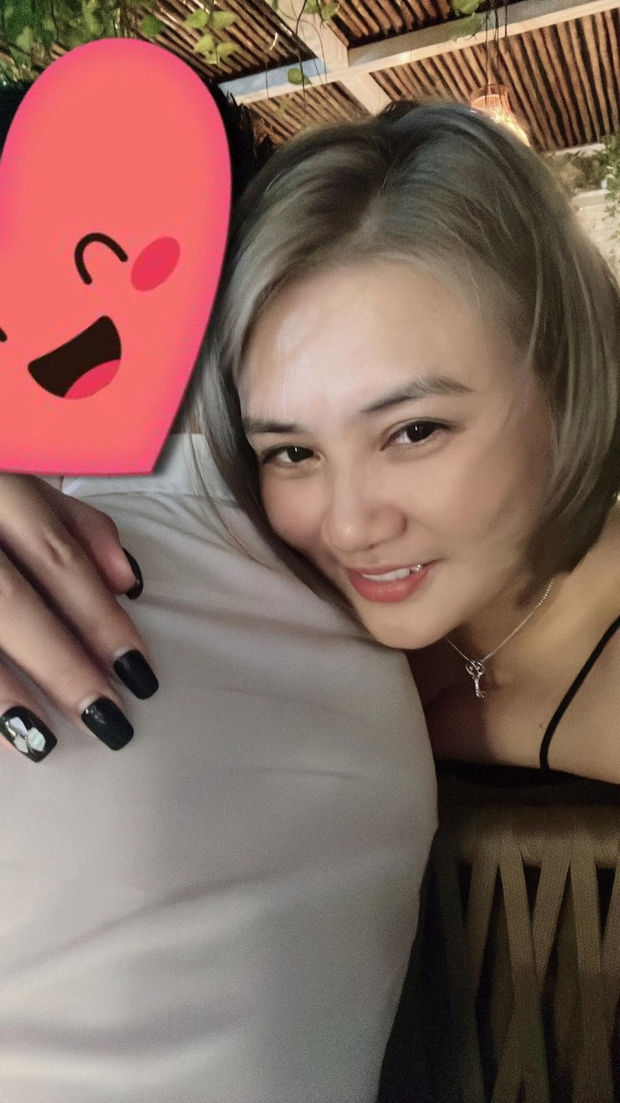 Hoa khôi bóng chuyền Kim Huệ khoe bạn trai ting ting cả mấy chục triệu khi trời trở lạnh-2