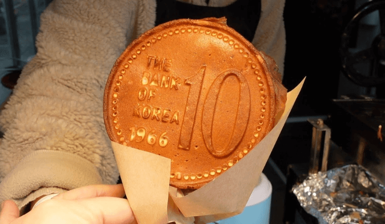 Bánh đồng xu phô mai in hình 500 đồng Việt Nam có vi phạm pháp luật?-1