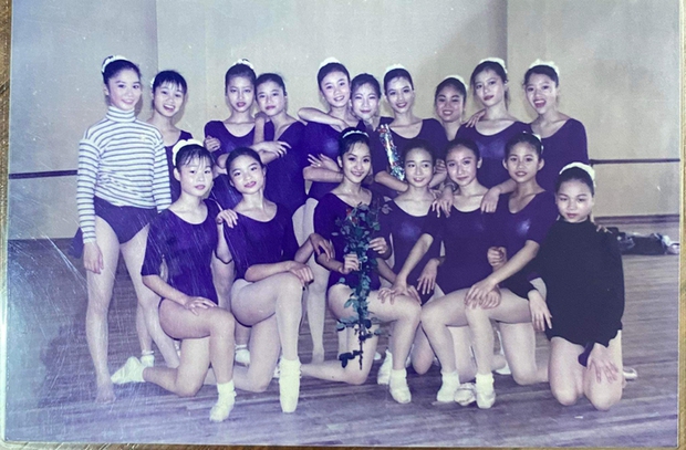 Năm Phan Hiển chào đời, Khánh Thi đã là chị đại nổi bật ở trường múa-3