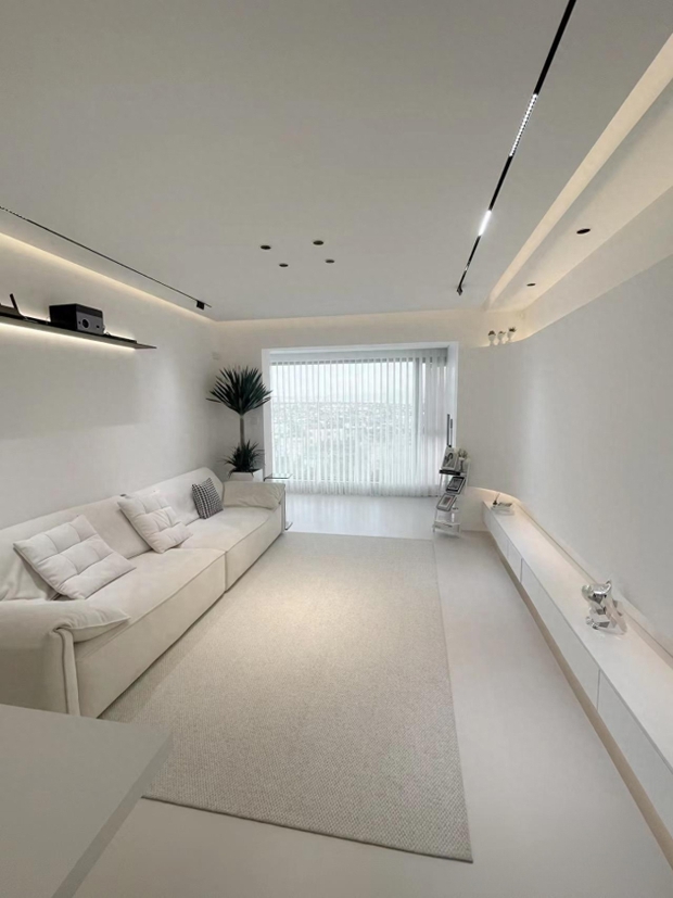 Căn hộ 98m2 full màu trắng khiến ai nhìn cũng ngỡ ngàng vì tối giản quá mức, gia chủ thậm chí không có TV-3