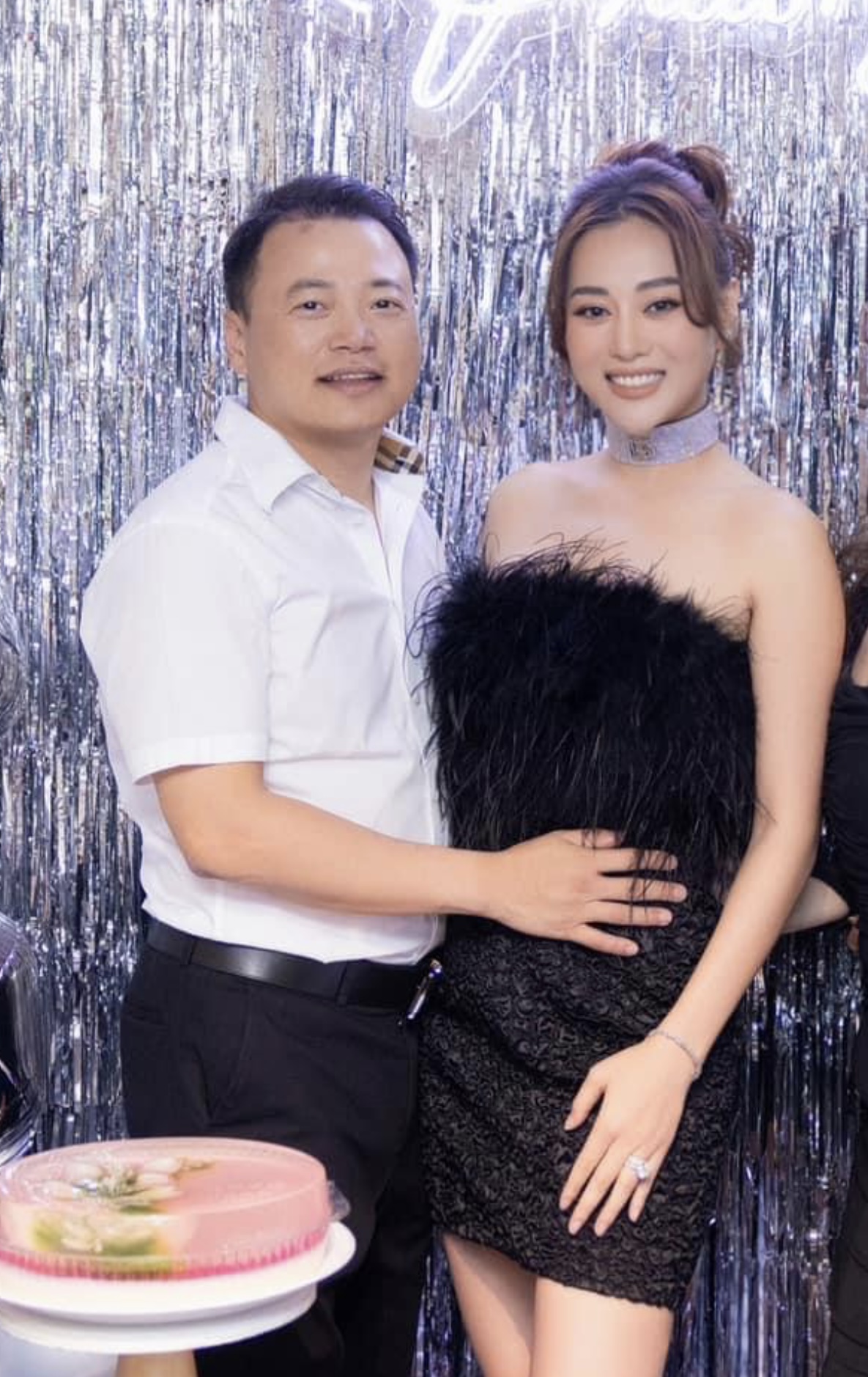 Trước thềm đám cưới, Phương Oanh tự khui dấu hiệu đang có tin vui?-2