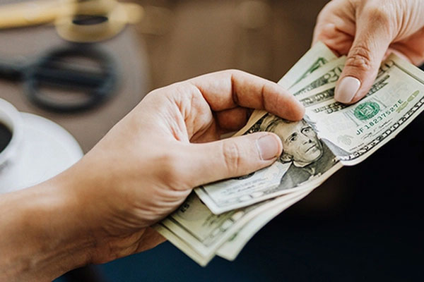 Sợ phụ nữ, người đàn ông nhốt mình trong nhà suốt 55 năm-2