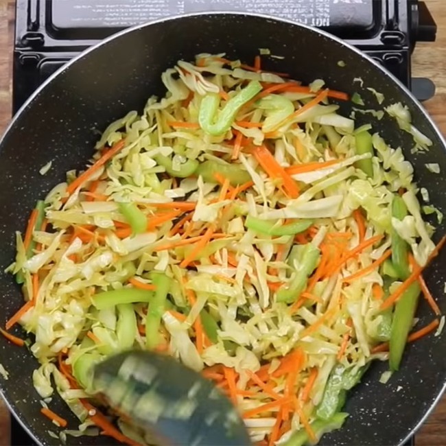 Thực đơn cơm tối 4 món ngon lành hao cơm, ai ăn cũng thích-27