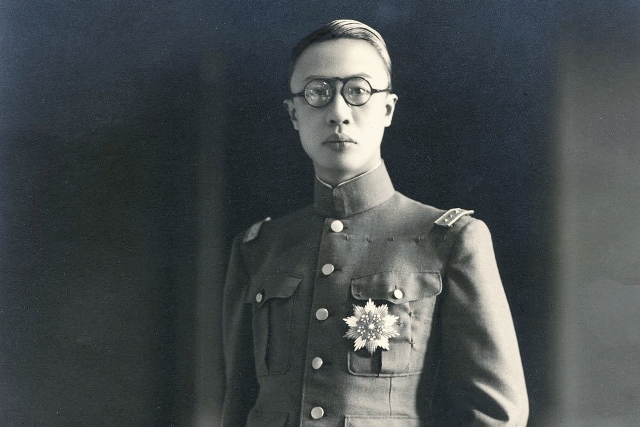 Chỉ dùng 8 chữ, Phổ Nghi ra tay cứu Vạn Lý Trường Thành không bị phá hủy-1