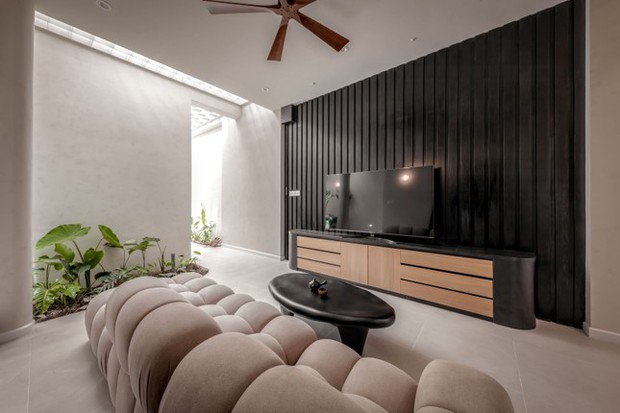 Ngôi nhà hình voi độc đáo sở hữu 7 khu vườn bên trong-11