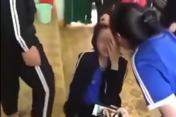 Nhìn cuộc đời bi thảm của thần đồng này, nhiều cha mẹ sẽ phải ôm lấy con, tự nhủ: Học giỏi hay dốt đều được, chỉ cần con hạnh phúc-2