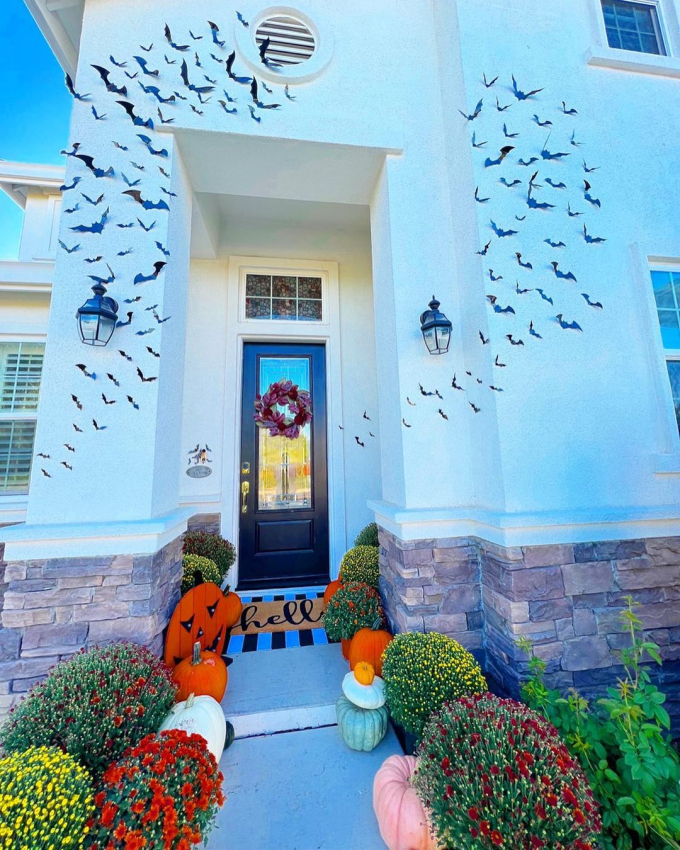 Phạm Hương lập Instagram flex độ khéo: Mê cắm hoa và decor nhà cửa, cứ đến lễ hội là trang hoàng đẹp mê-10