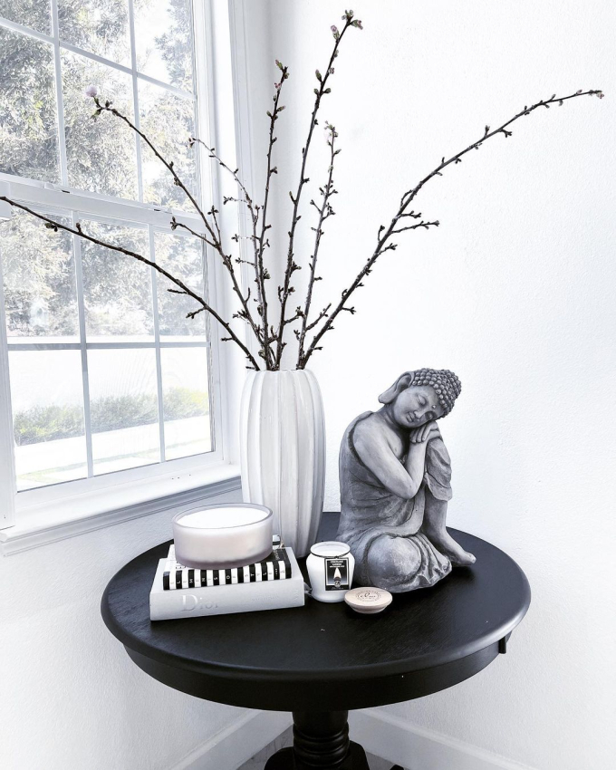 Phạm Hương lập Instagram flex độ khéo: Mê cắm hoa và decor nhà cửa, cứ đến lễ hội là trang hoàng đẹp mê-7