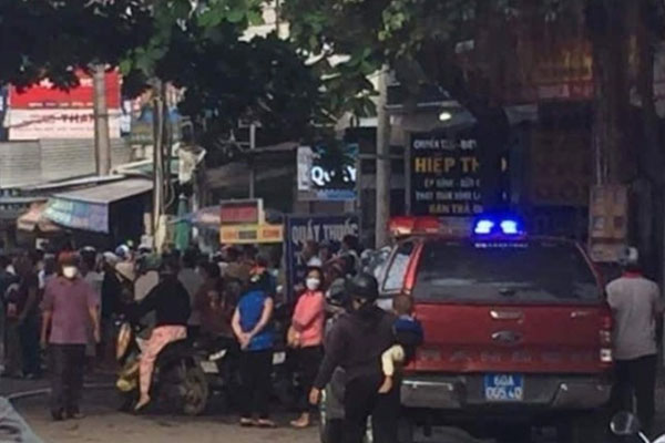 Người tình muốn chia tay, người đàn ông tẩm xăng lên người cả hai tự thiêu-1